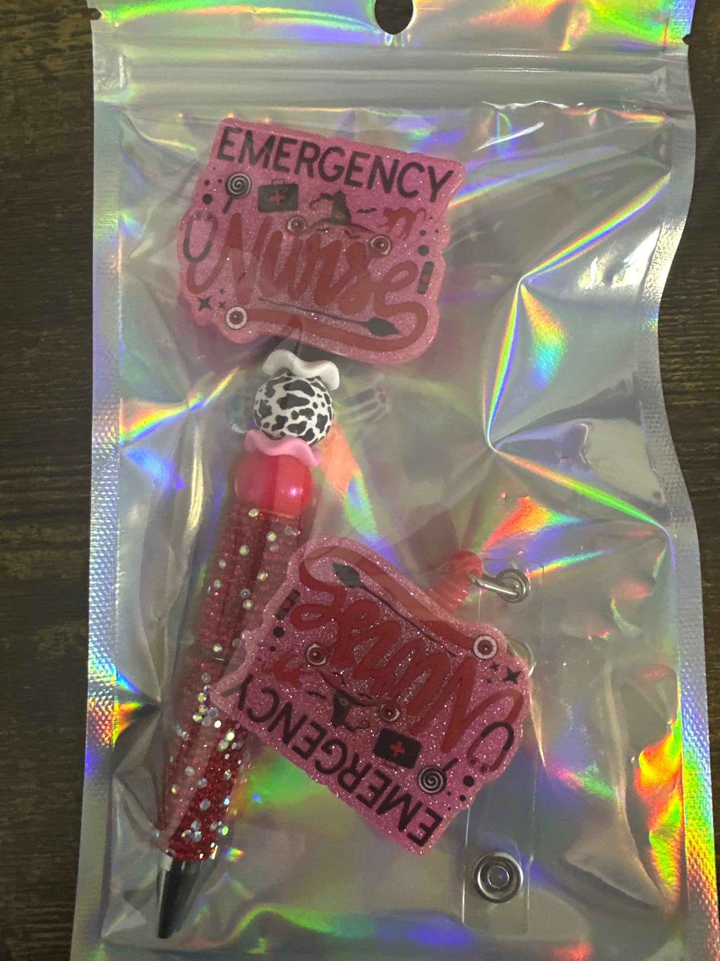 Badge &Pen Set