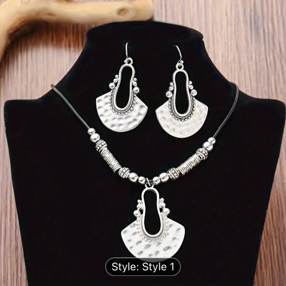 Tribal Necklace Set